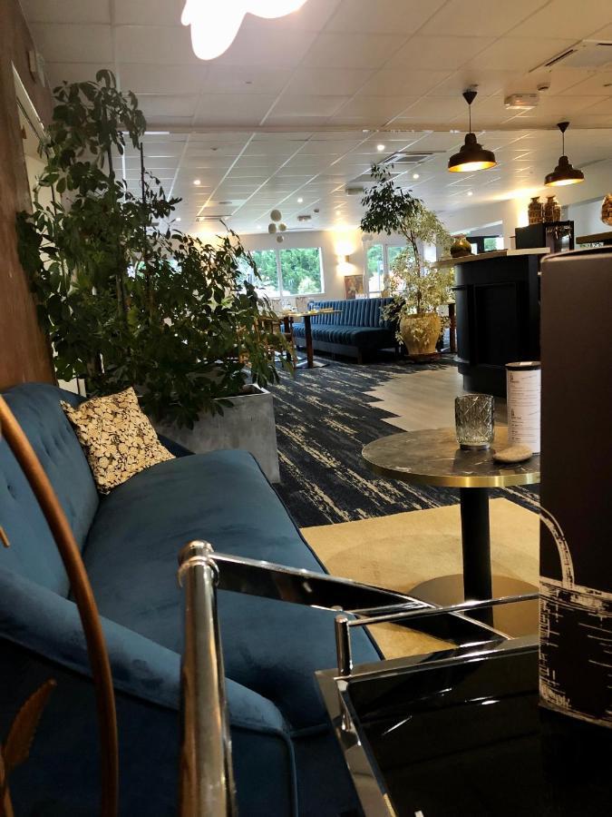 Artemis Hotel & Spa Bistro Coquet ブリウド エクステリア 写真