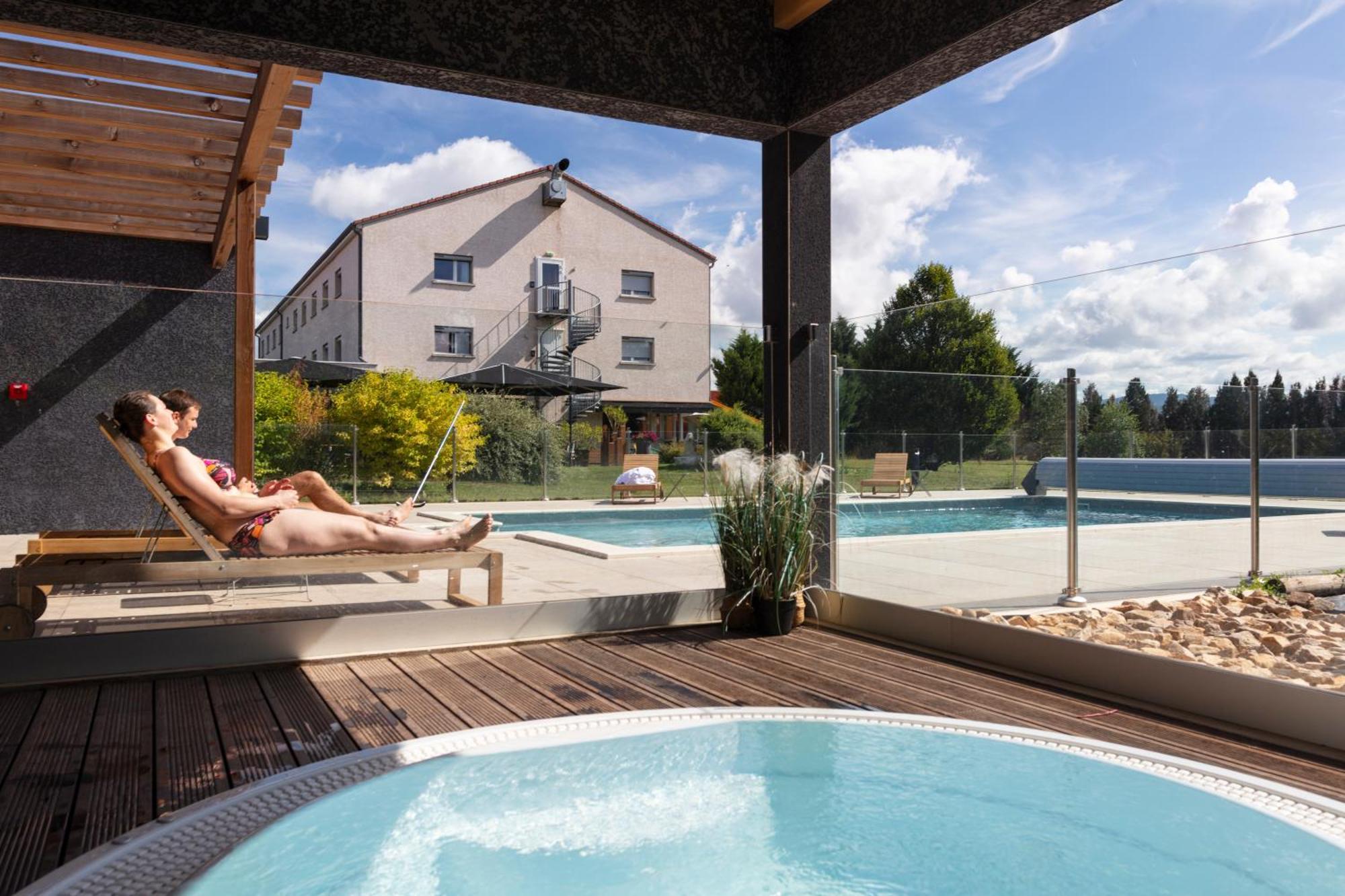 Artemis Hotel & Spa Bistro Coquet ブリウド エクステリア 写真