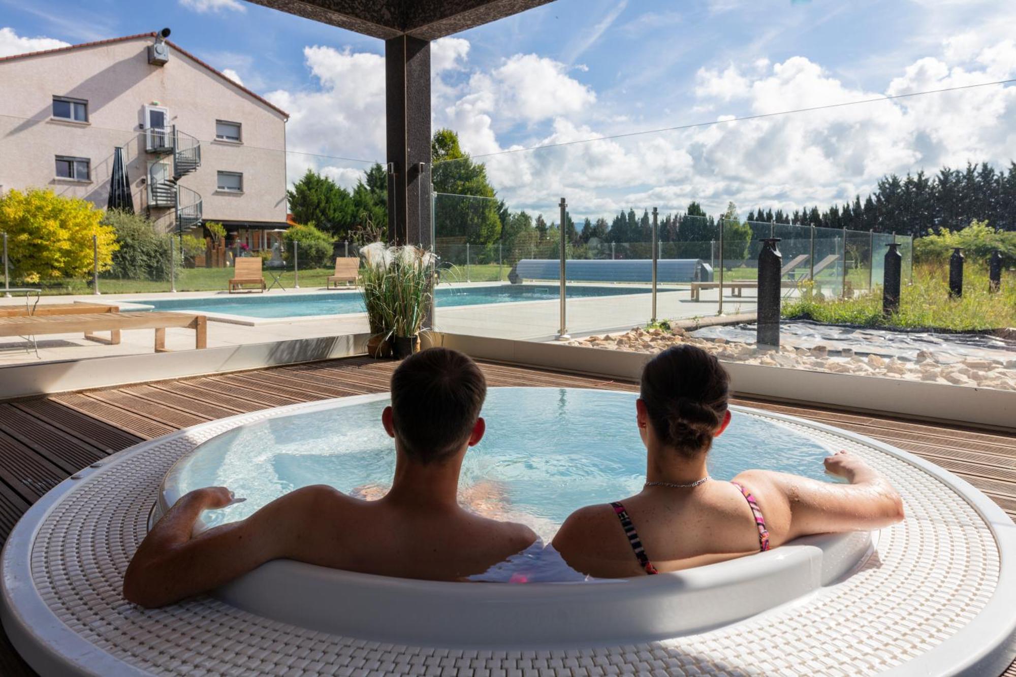 Artemis Hotel & Spa Bistro Coquet ブリウド エクステリア 写真